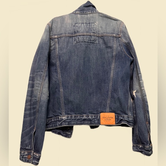 Abercrombie & Fitch - New York Denim Jacket - Picture 2 of 6